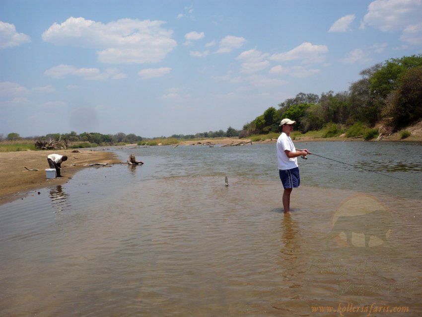 RYBOLOV NA RIEKE LUANGWA